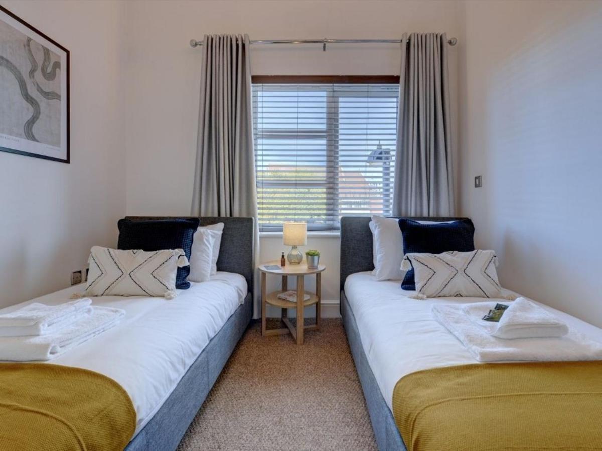 The Clement Apartment Stylish Two Bedroom Apartment Very Close To The Birmingham Arena Exterior photo