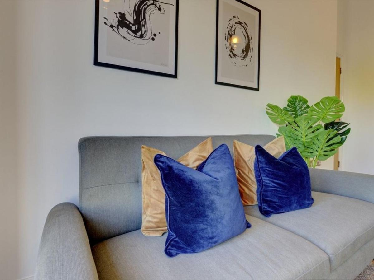 The Clement Apartment Stylish Two Bedroom Apartment Very Close To The Birmingham Arena Exterior photo